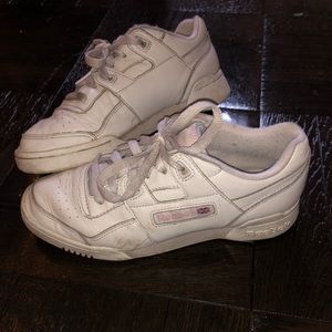 Reebok Sneakers